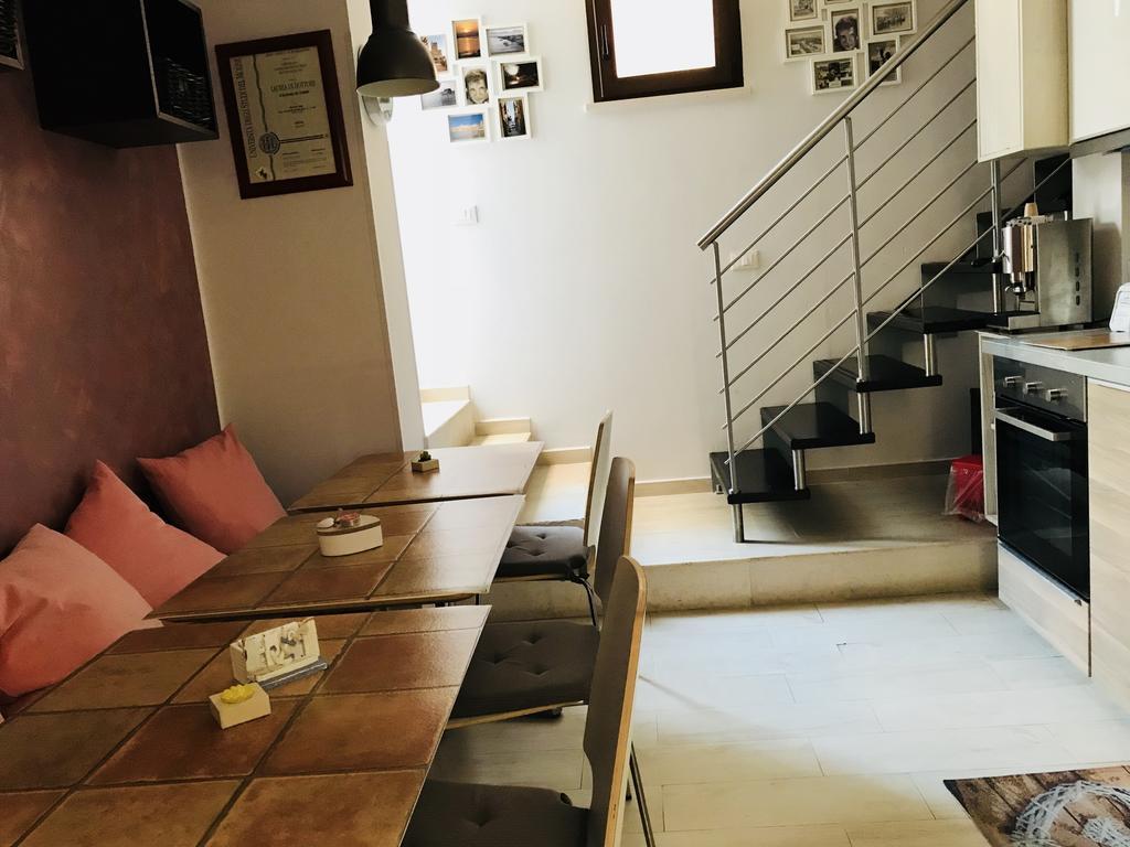 Rosemary Charming Rooms 泰尔莫利 外观 照片